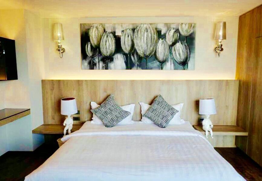 The 28Th Hotel Kanchanaburi City Exteriör bild