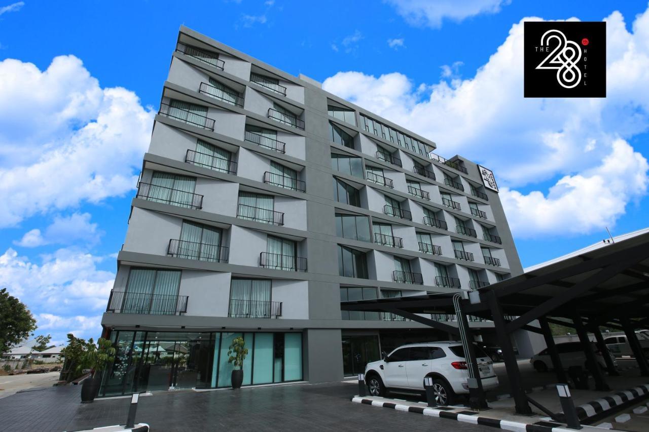The 28Th Hotel Kanchanaburi City Exteriör bild